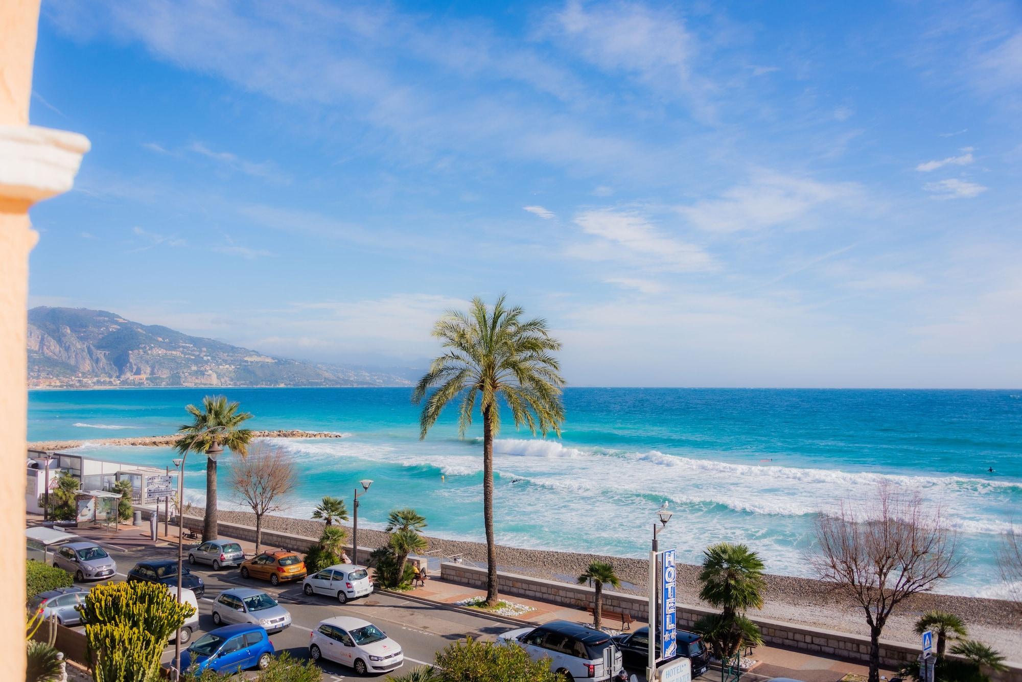 Hotel Et Appartements Reine D'Azur Рокебрюн — Кап-Мартен Экстерьер фото