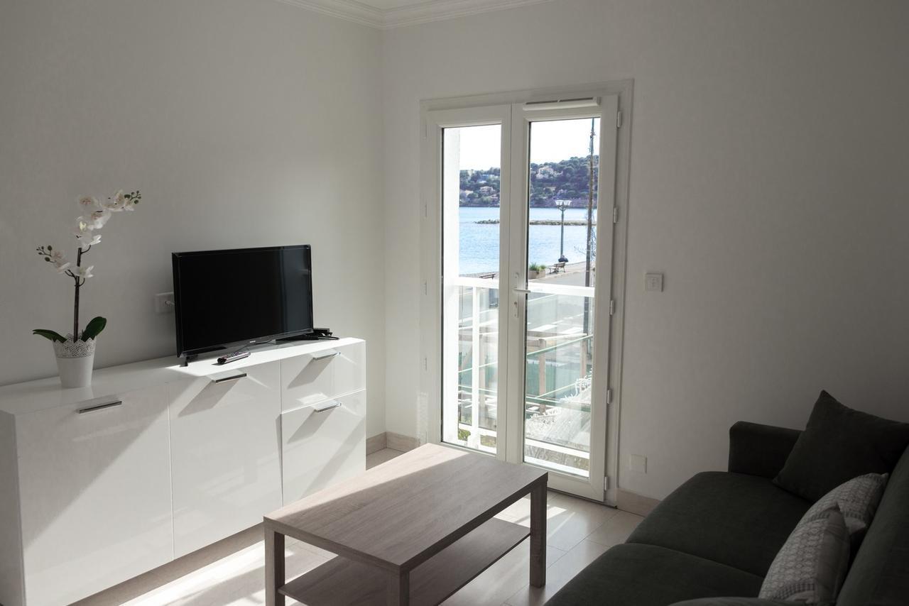 Hotel Et Appartements Reine D'Azur Рокебрюн — Кап-Мартен Экстерьер фото