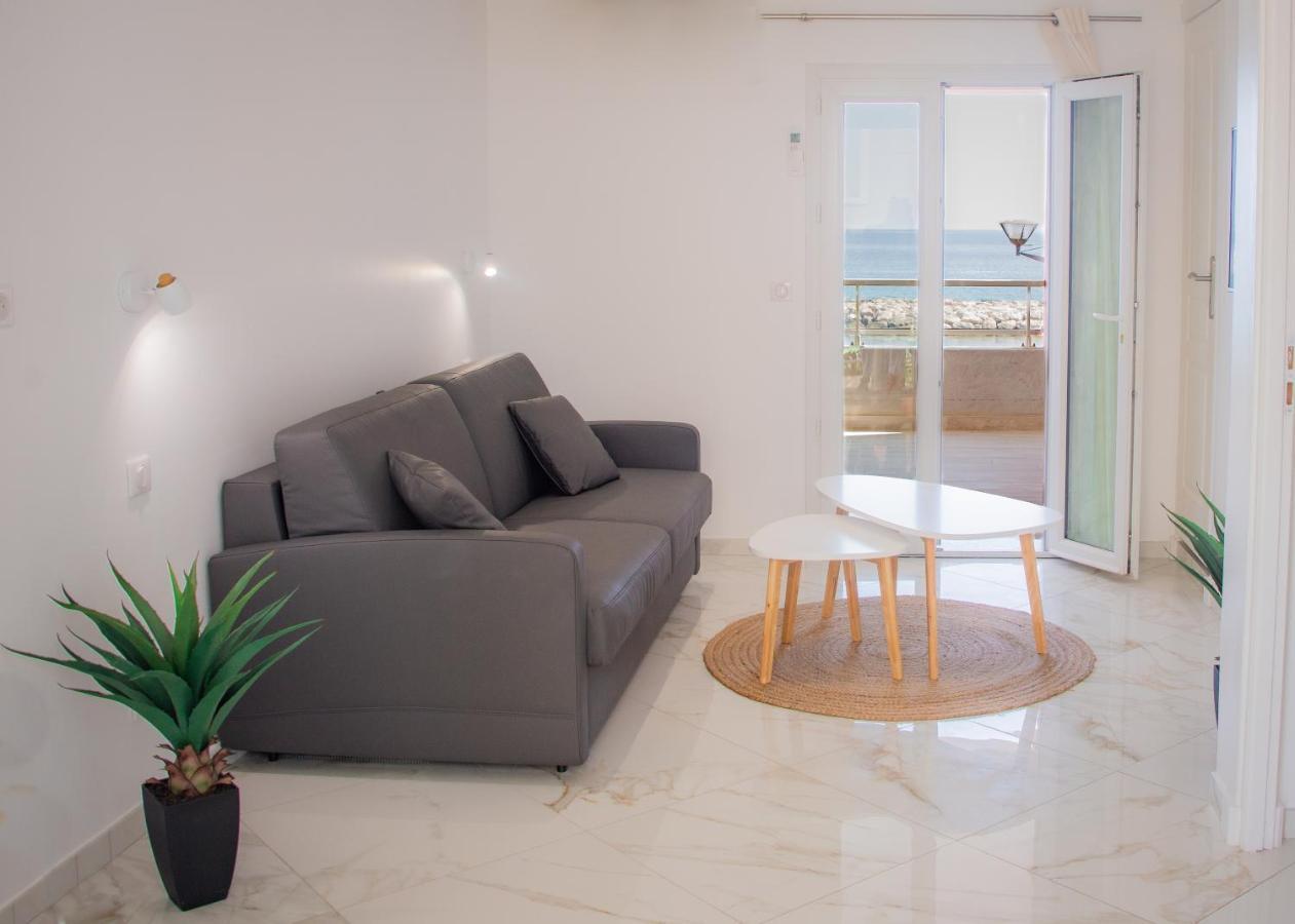 Hotel Et Appartements Reine D'Azur Рокебрюн — Кап-Мартен Экстерьер фото